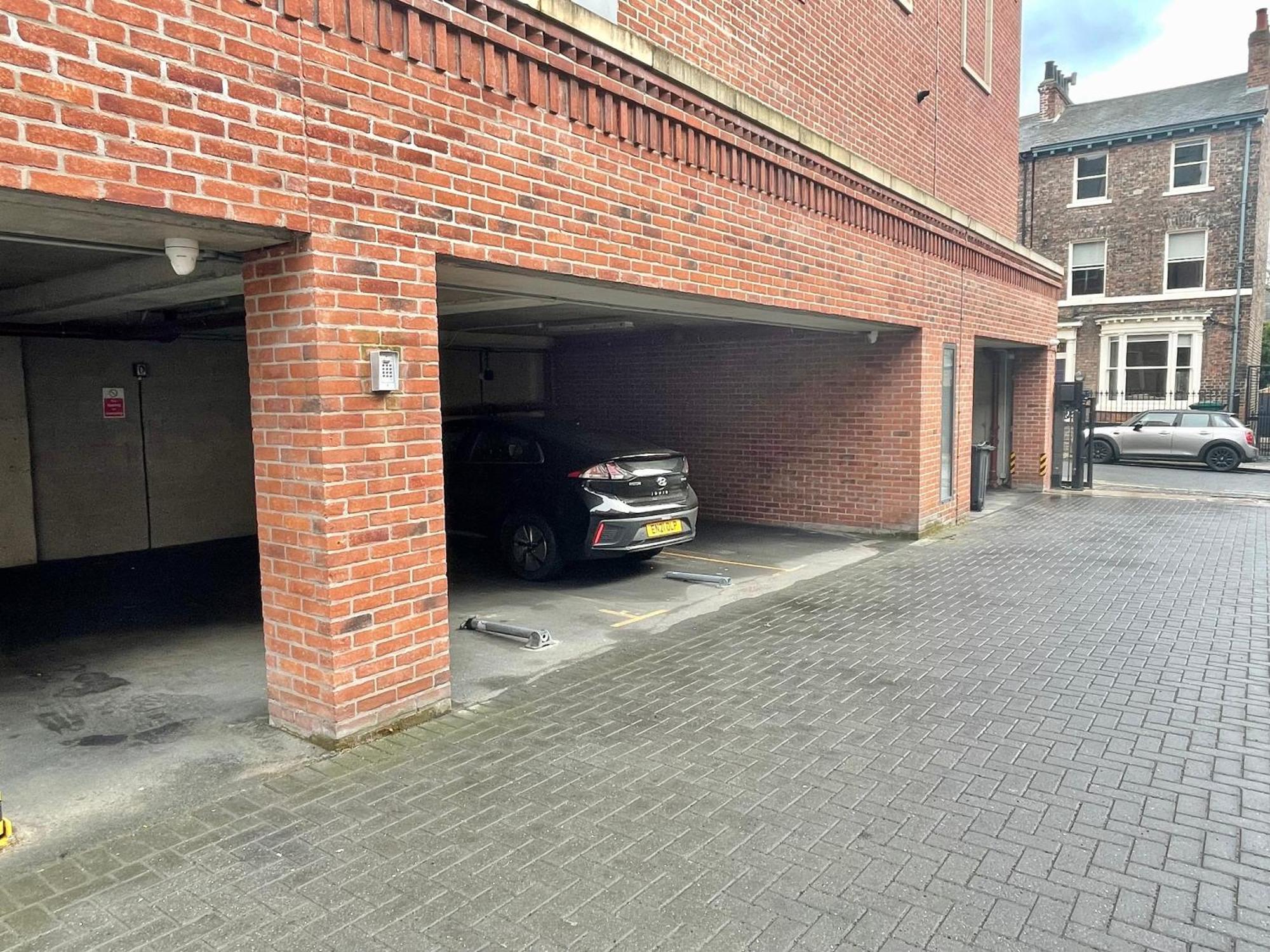 The Old Fire Station Luxury Apartment York Buitenkant foto