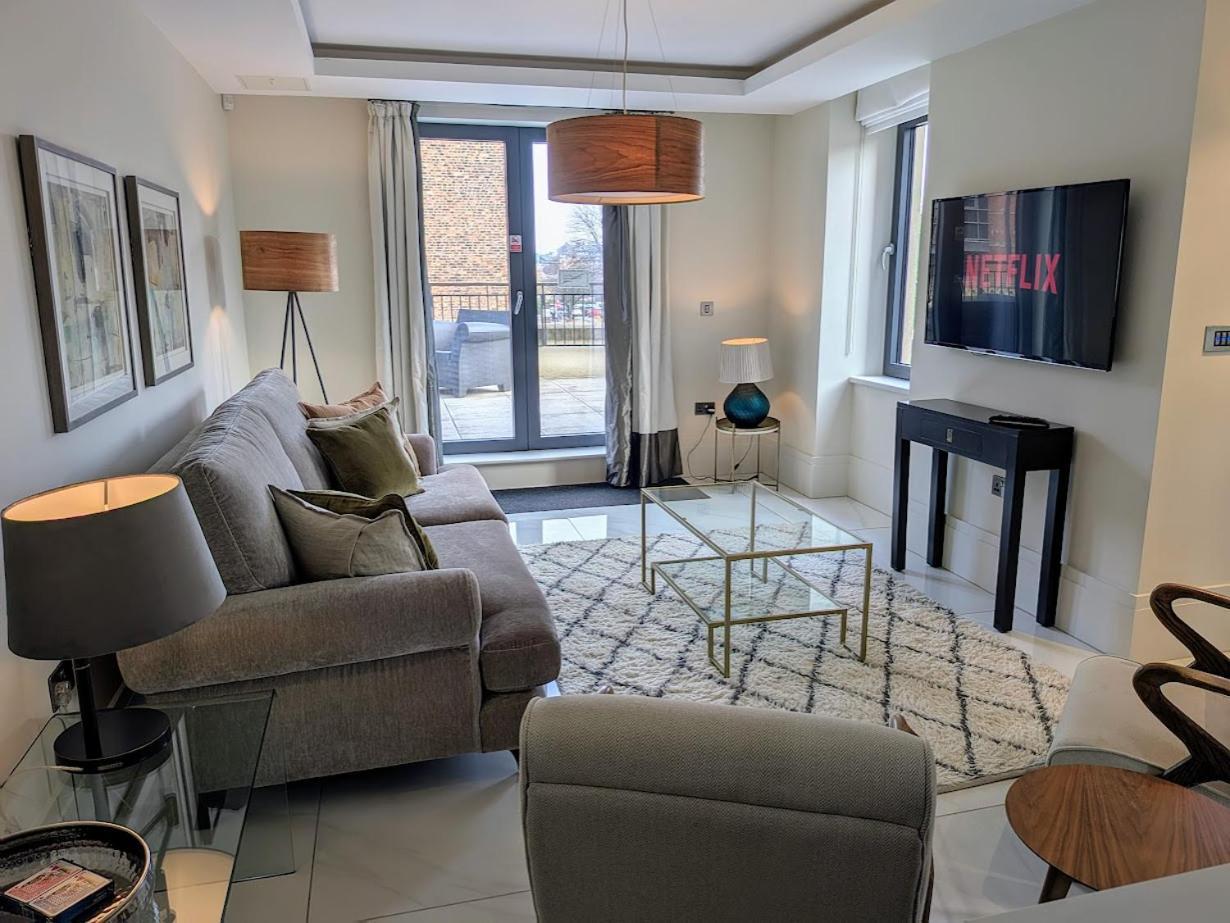 The Old Fire Station Luxury Apartment York Buitenkant foto